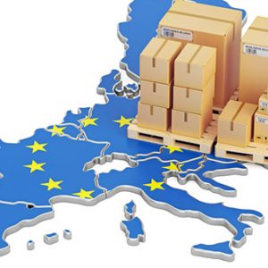 Palette mit Kartons auf EU-Karte